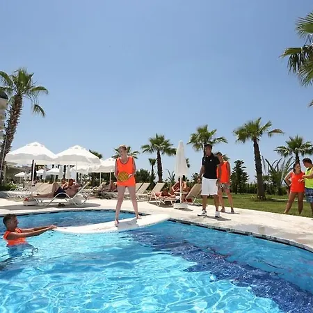 Heaven Beach Apart 2* Side